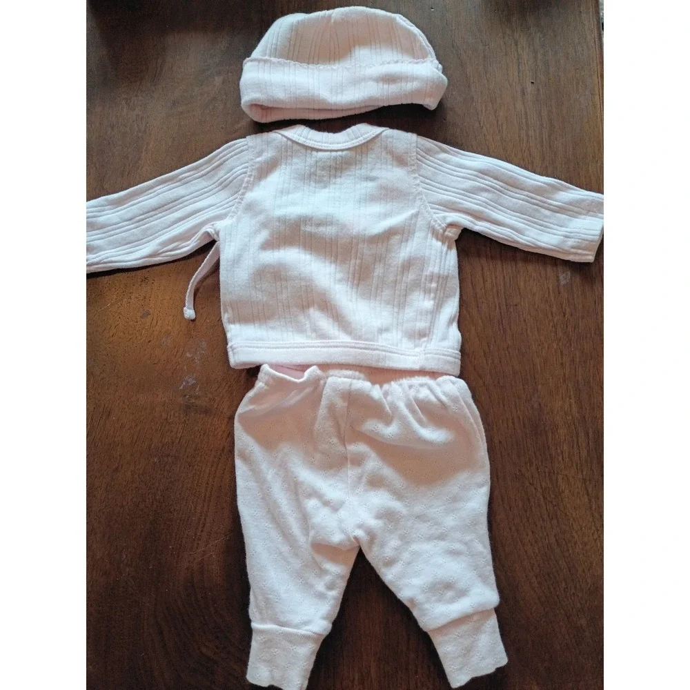 Carters Child of Mine Preemie 3pc SetPink Ribbed Side Snap TopPants Hat 1U818710